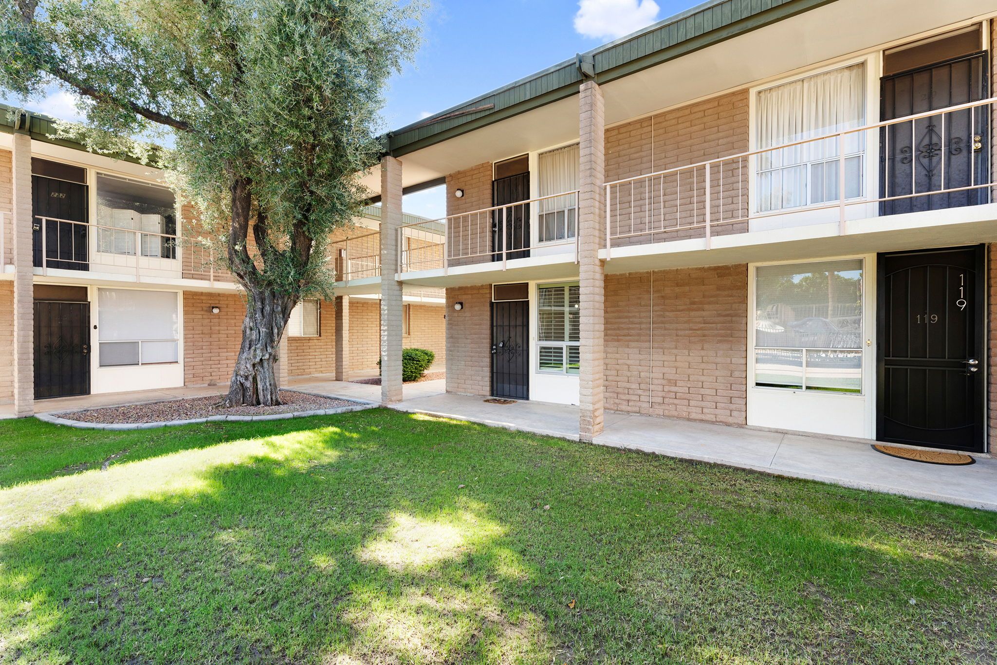 From Sun Lakes to Arcadia Lite: This new  Arcadia Lite Condo Really Shines